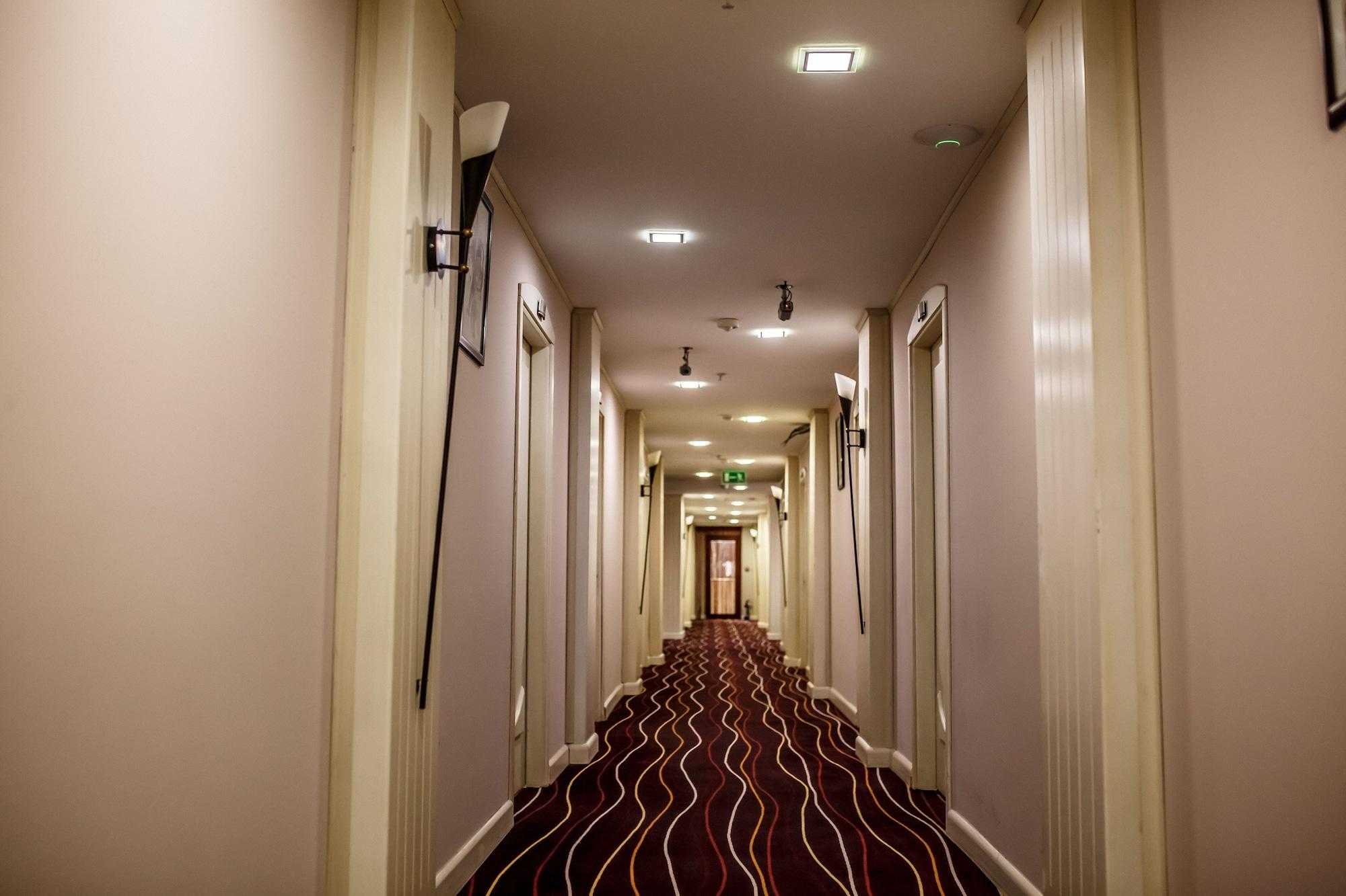 The Crown Hotel Bakü Dış mekan fotoğraf